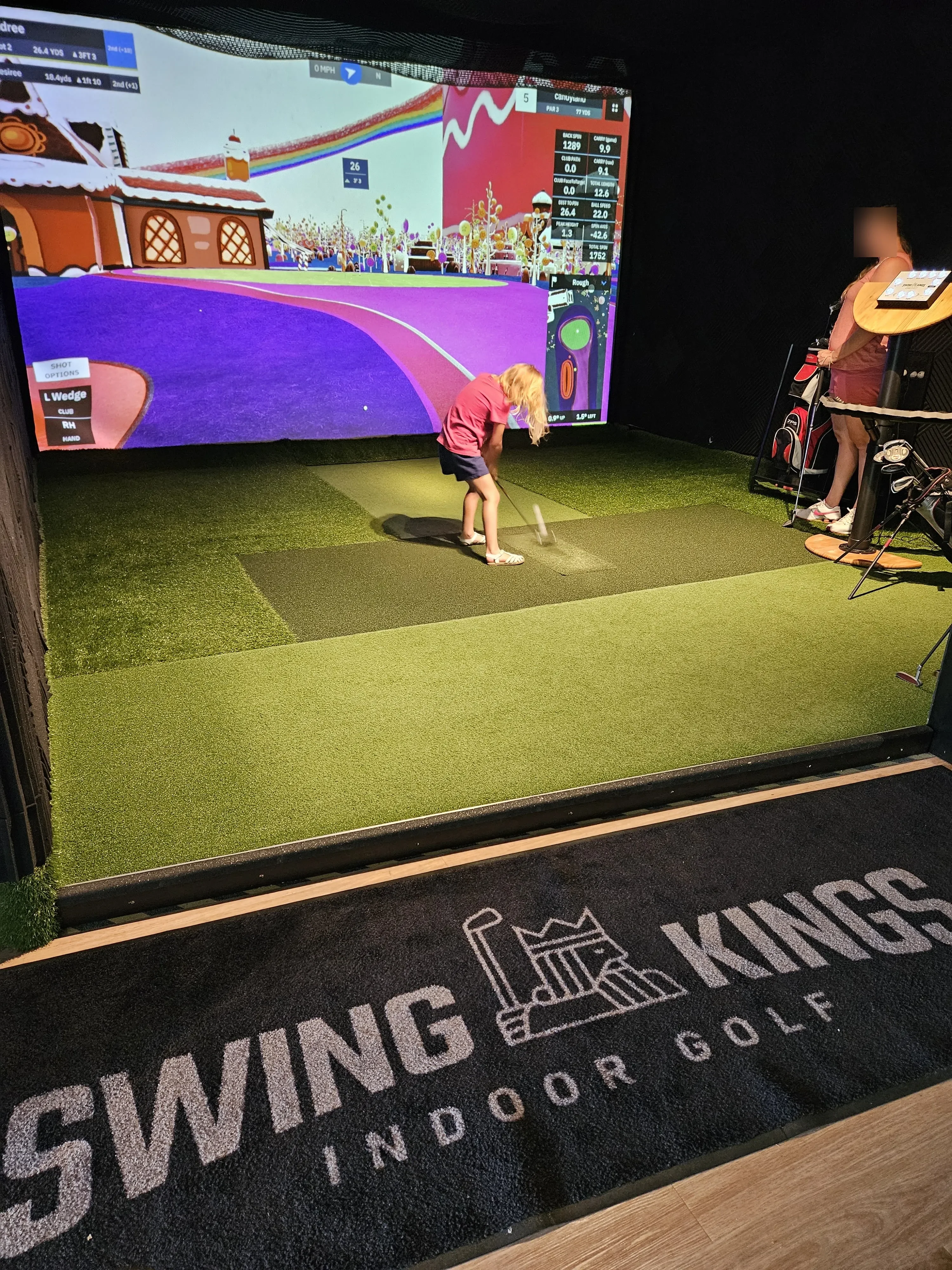 Swing Kings Indoor Golf | Teebly